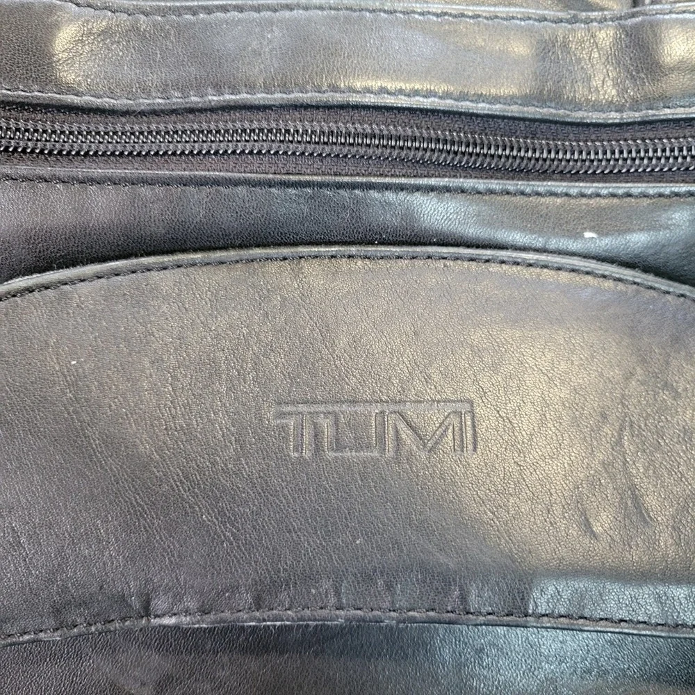 Tumi Black Leather Laptop Bag Briefcase Travel Bag 17x14 - Picture 6 of 14